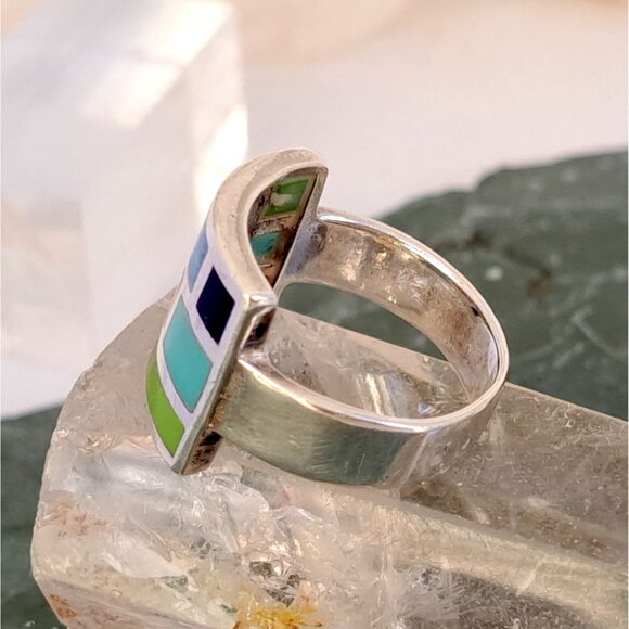 Vintage Native American Multi-Stoned Sterling Silver Ring - Picture 11 of 12